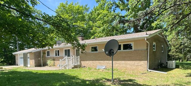 4501 N New Lothrop Road, Corunna, MI 48817