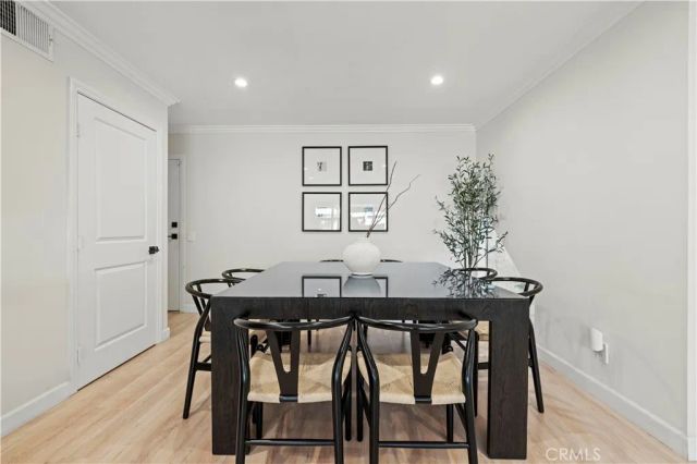 8601 Sunland, Sun Valley, CA 91352