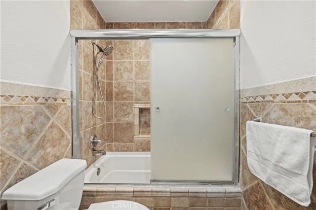 8601 Sunland, Sun Valley, CA 91352