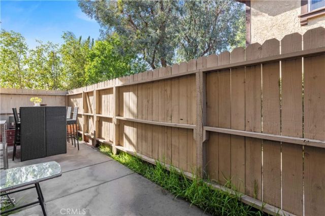 8601 Sunland, Sun Valley, CA 91352