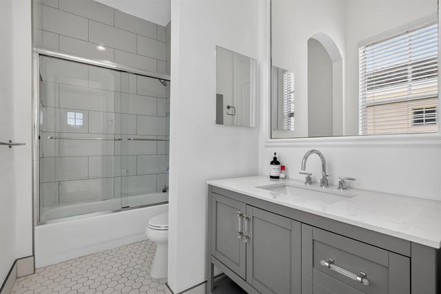 180 NE 6th Avenue A, Delray Beach, FL 33483