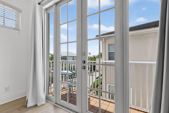 180 NE 6th Avenue A, Delray Beach, FL 33483