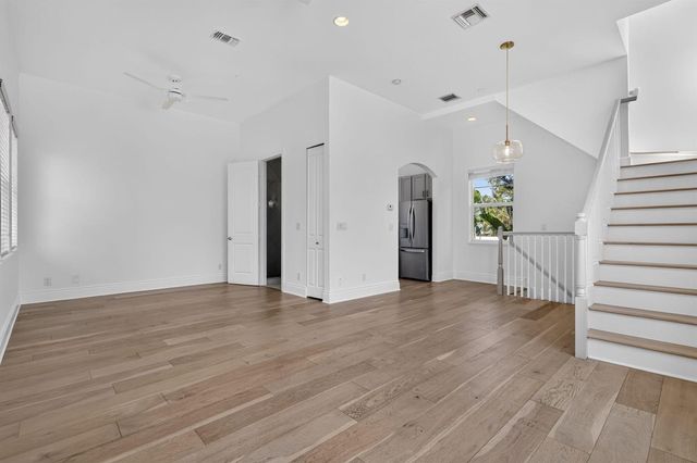 180 NE 6th Avenue A, Delray Beach, FL 33483