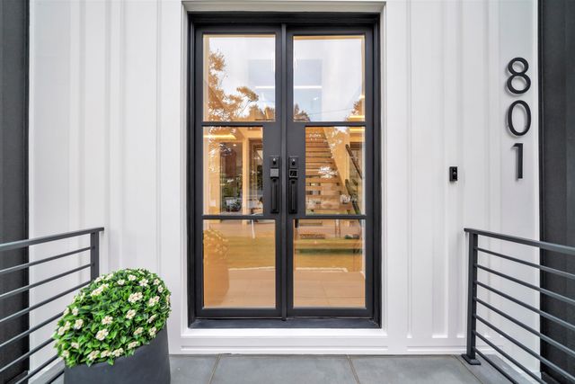 801 GODWIN RD, Paramus, NJ 07652