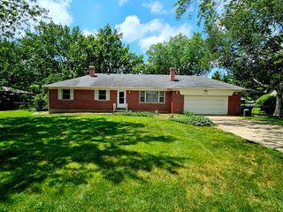 3N736 Locust Avenue, West Chicago, IL 60185