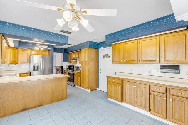 144 MARSH WREN COURT, Daytona Beach, FL 32119
