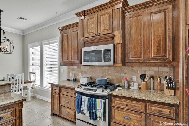 217 Roanoke Circle, Benton, LA 71006