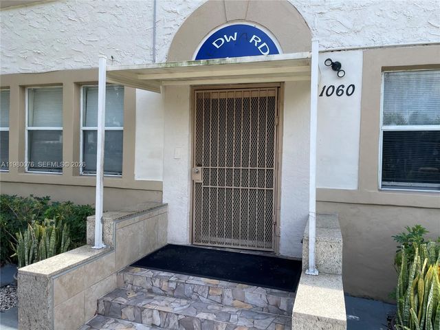 1060 NW 47th St 4, Miami, FL 33127