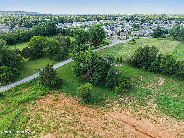607 Christman Ln, Shepherdsville, KY 40165