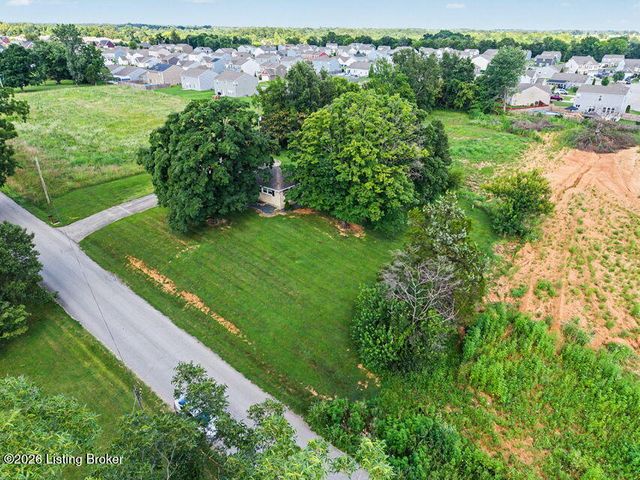 607 Christman Ln, Shepherdsville, KY 40165