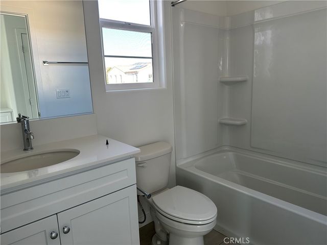 226 Memphis Belle Way, San Luis Obispo, CA 93401