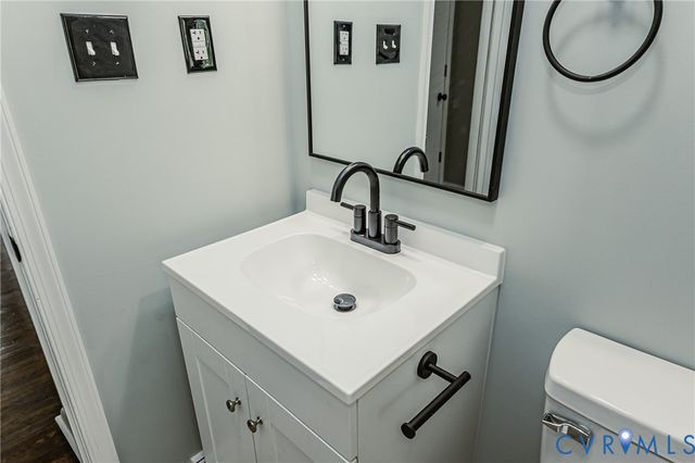110 Raines Ave, Henrico, VA 23150