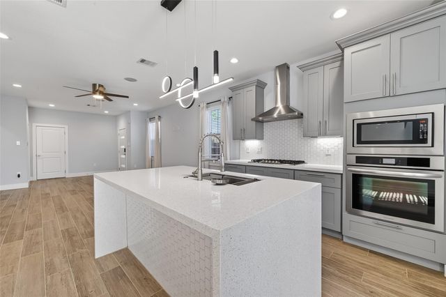 10021 Alfred Lane A, Houston, TX 77041