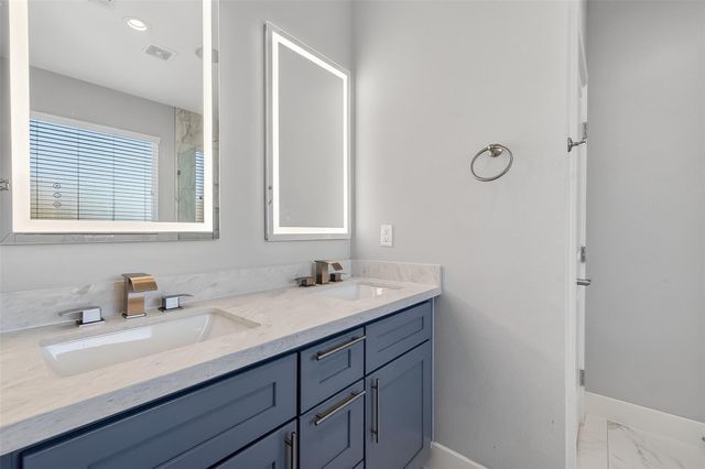 10021 Alfred Lane A, Houston, TX 77041