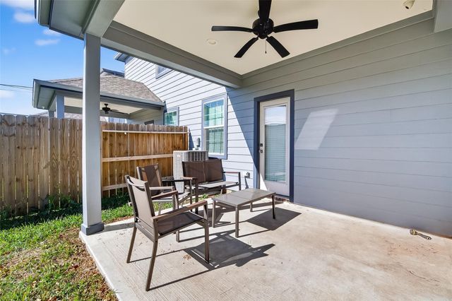 10021 Alfred Lane A, Houston, TX 77041