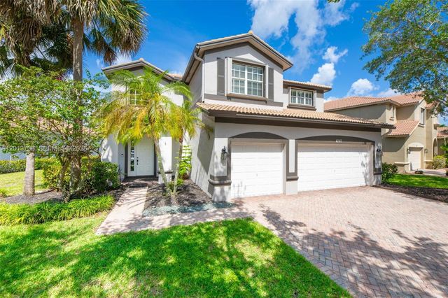 4207 W Whitewater Avenue, Weston, FL 33332