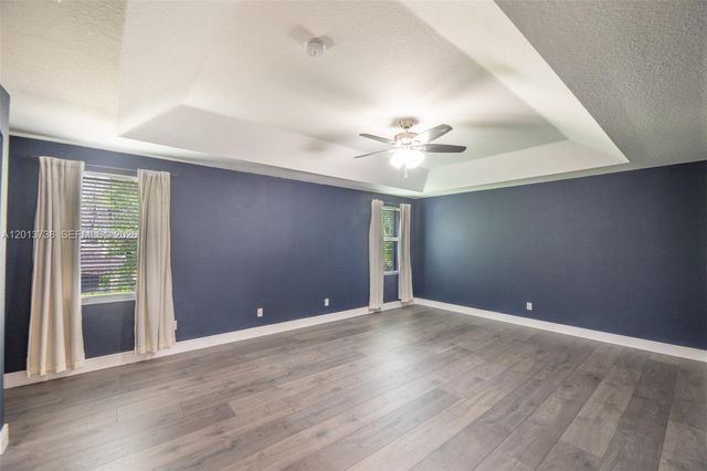 4207 W Whitewater Avenue, Weston, FL 33332