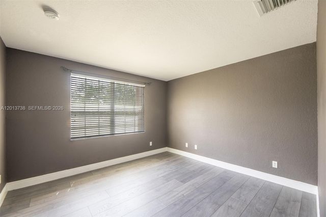 4207 W Whitewater Avenue, Weston, FL 33332