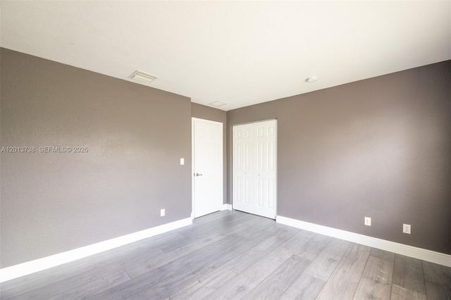 4207 W Whitewater Avenue, Weston, FL 33332