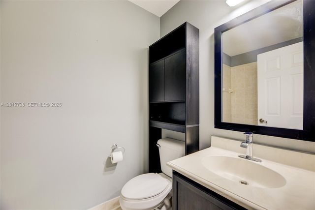 4207 W Whitewater Avenue, Weston, FL 33332
