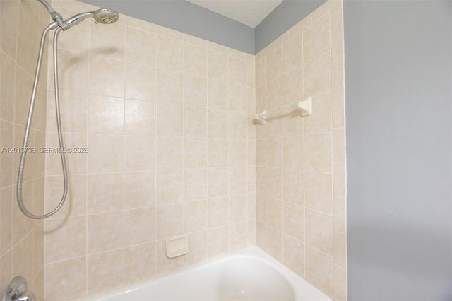 4207 W Whitewater Avenue, Weston, FL 33332