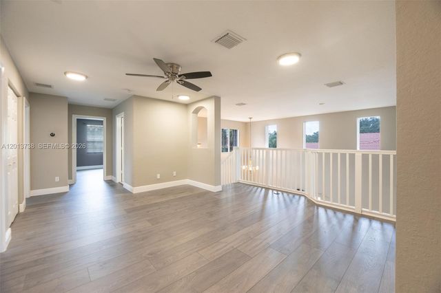 4207 W Whitewater Avenue, Weston, FL 33332