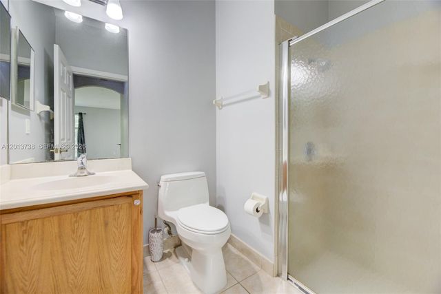 4207 W Whitewater Avenue, Weston, FL 33332