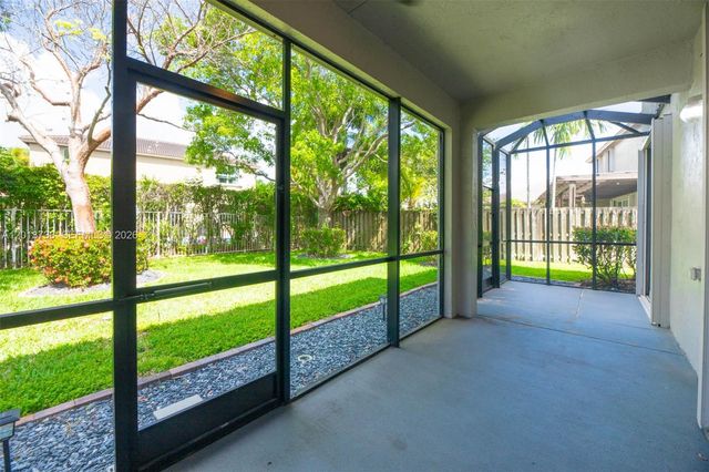 4207 W Whitewater Avenue, Weston, FL 33332