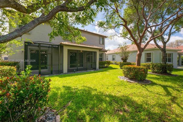 4207 W Whitewater Avenue, Weston, FL 33332