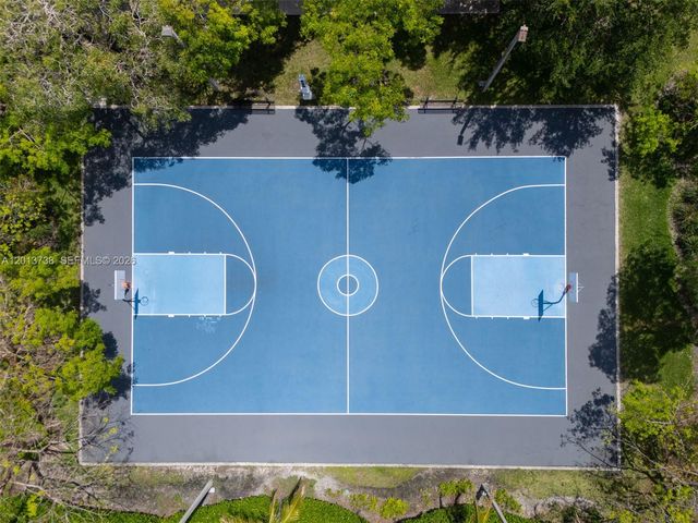 4207 W Whitewater Avenue, Weston, FL 33332