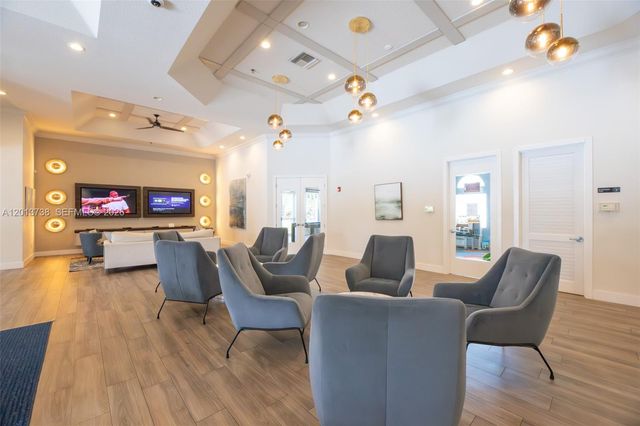 4207 W Whitewater Avenue, Weston, FL 33332