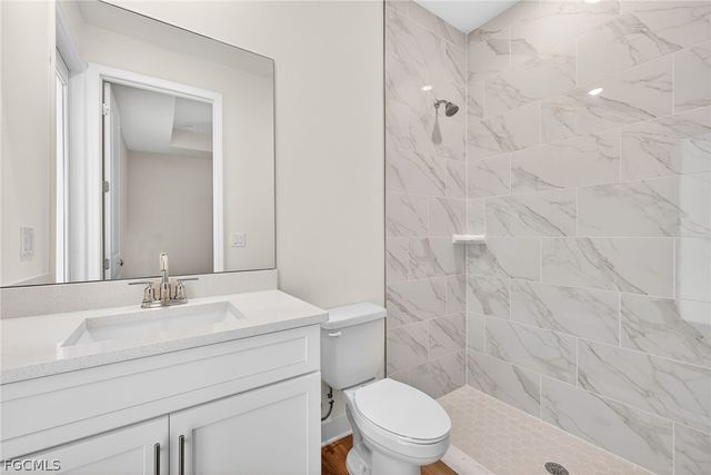 303 SE 1st PL, Cape Coral, FL 33990