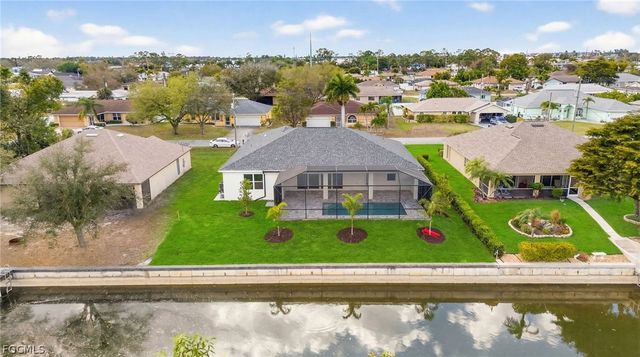 303 SE 1st PL, Cape Coral, FL 33990