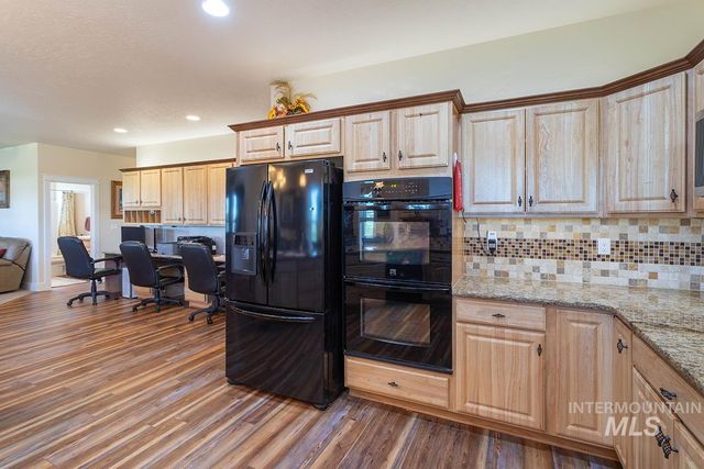2820 W Paula Red, Kuna, ID 83634