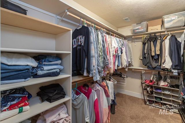 2820 W Paula Red, Kuna, ID 83634
