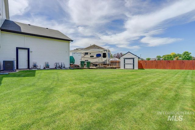 2820 W Paula Red, Kuna, ID 83634