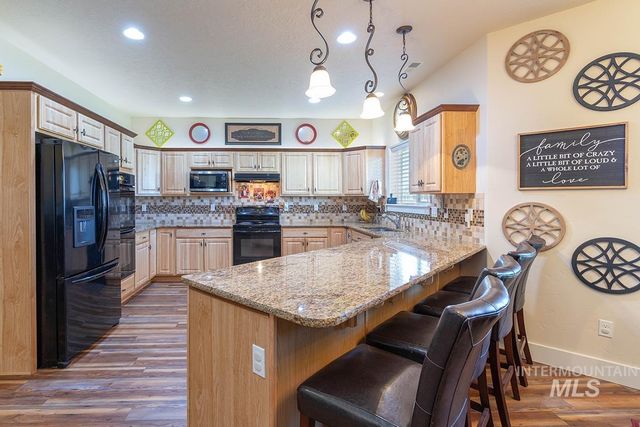 2820 W Paula Red, Kuna, ID 83634