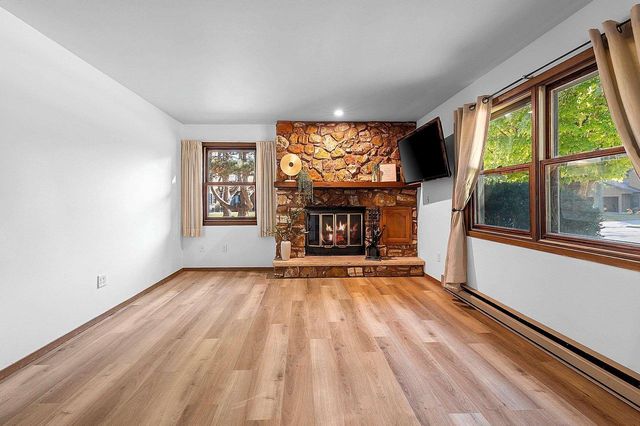 940 BABCOCK STREET #96, Neenah, WI 54956