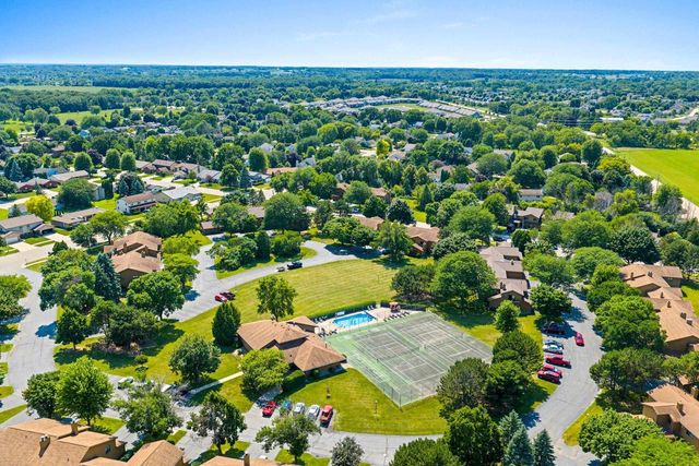 940 BABCOCK STREET #96, Neenah, WI 54956