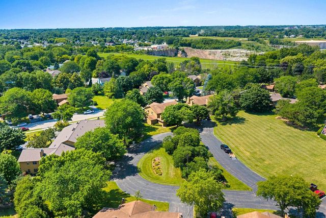 940 BABCOCK STREET #96, Neenah, WI 54956