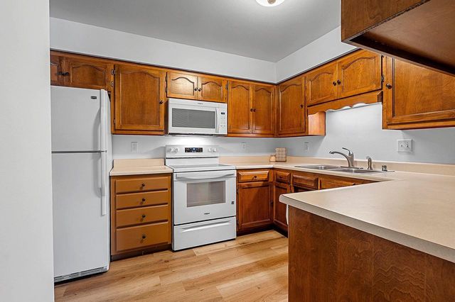 940 BABCOCK STREET #96, Neenah, WI 54956