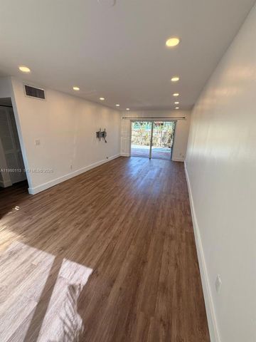 7101 SW 113th Ct 0, Miami, FL 33173
