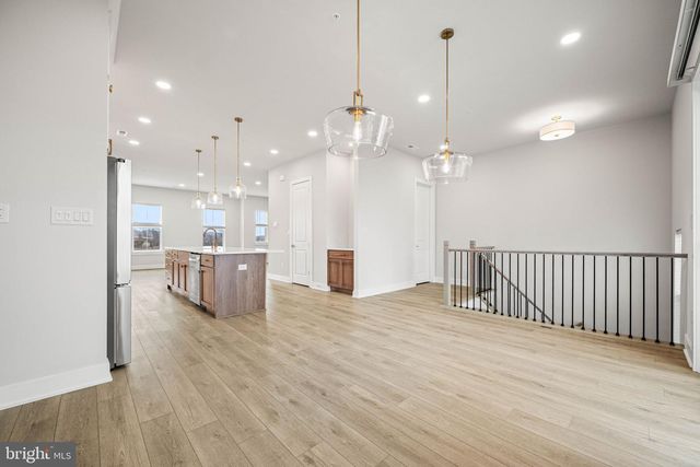 104 LIZABETTA LN, King Of Prussia, PA 19406