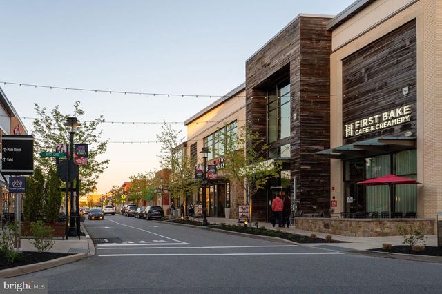 104 LIZABETTA LN, King Of Prussia, PA 19406