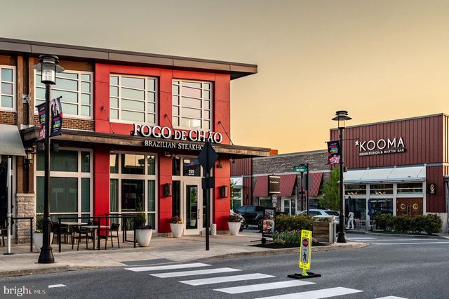 104 LIZABETTA LN, King Of Prussia, PA 19406