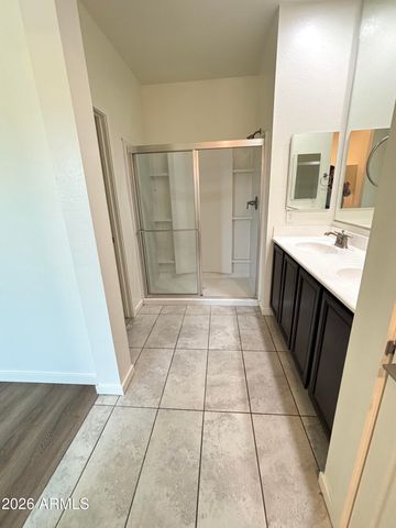 10231 W SOUTHGATE Avenue, Tolleson, AZ 85353