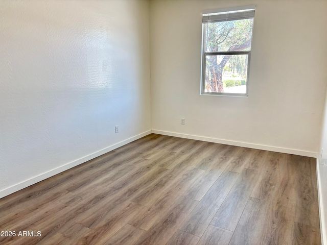 10231 W SOUTHGATE Avenue, Tolleson, AZ 85353