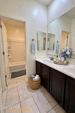 10231 W SOUTHGATE Avenue, Tolleson, AZ 85353