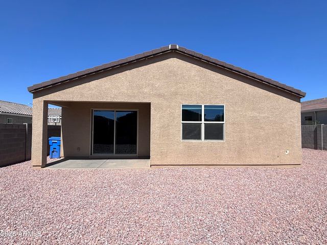 10231 W SOUTHGATE Avenue, Tolleson, AZ 85353