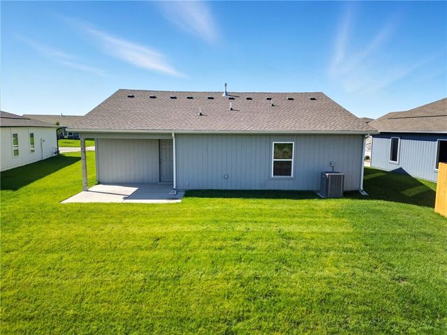 37733 W 208th Terrace, Edgerton, KS 66021